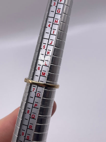 9ct gold emerald and diamond ring