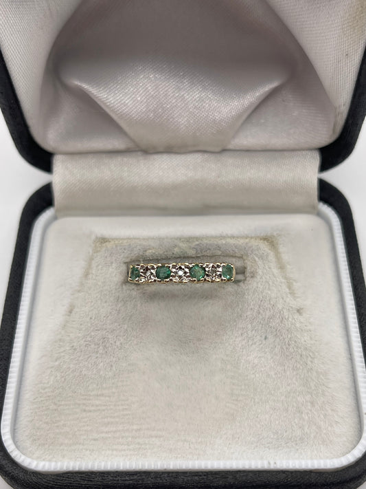9ct gold emerald and diamond ring