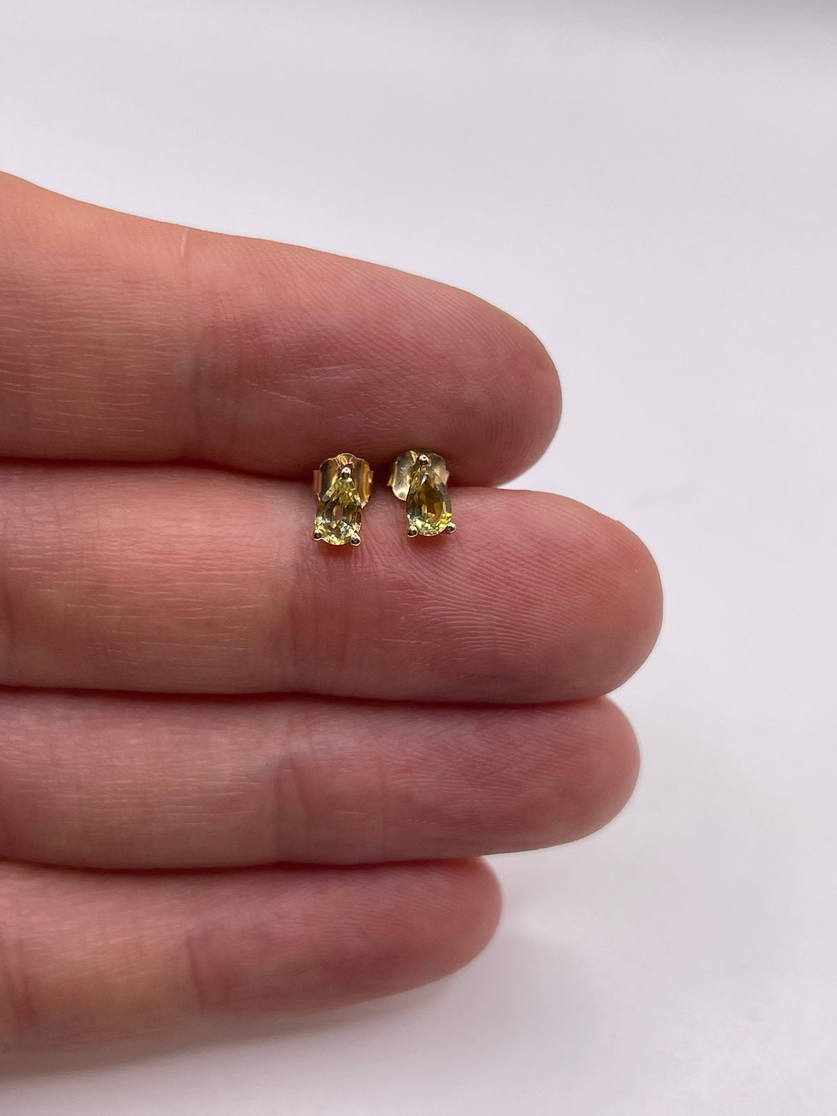 9ct gold citrine earrings
