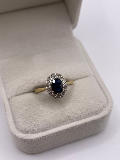 18ct gold sapphire and diamond ring