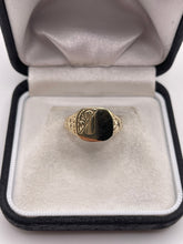 Load image into Gallery viewer, 9ct gold signet ring
