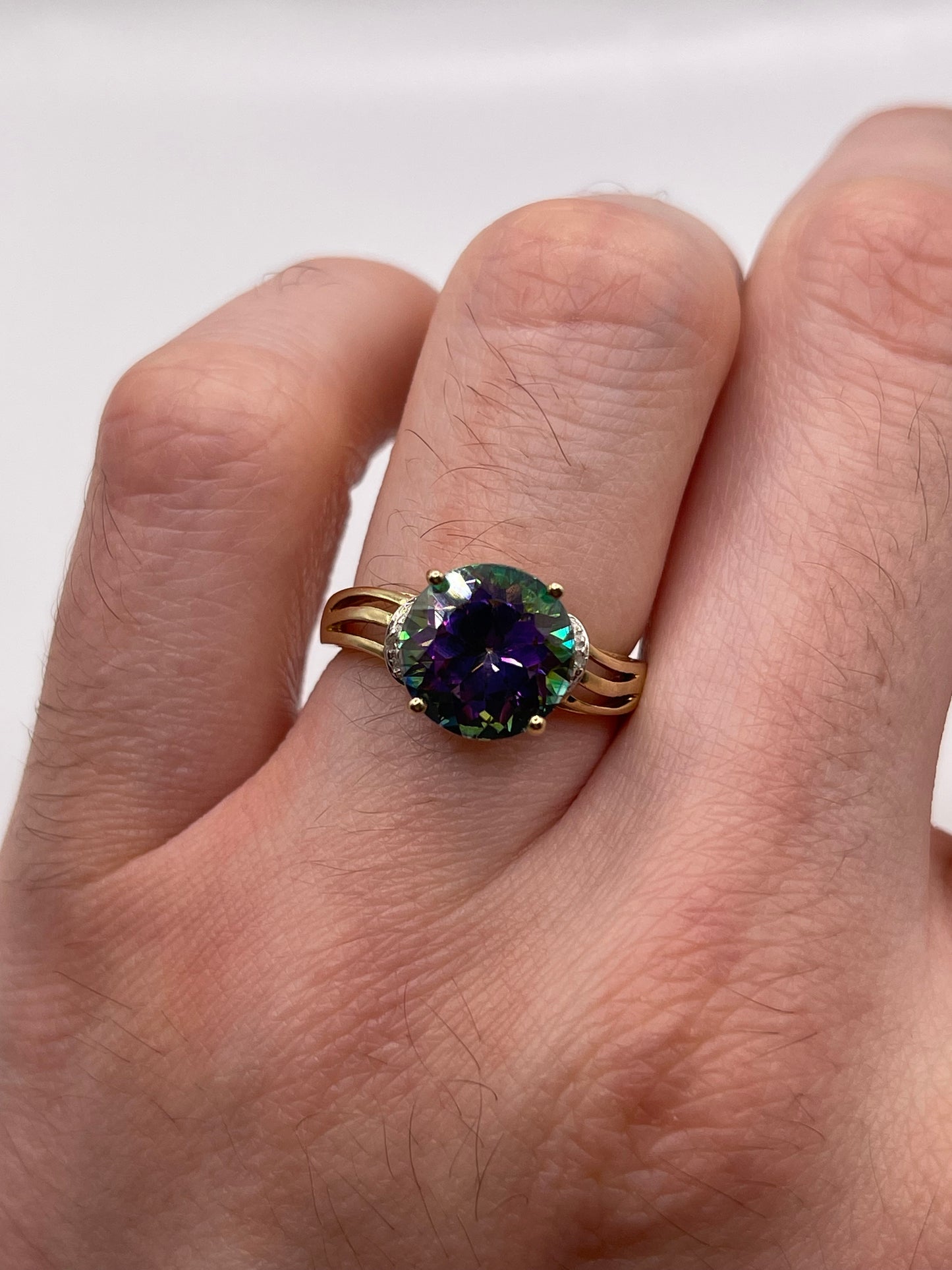 9ct gold mystic topaz and diamond ring