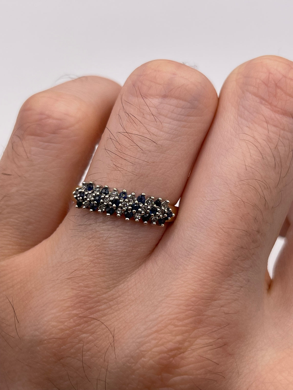 9ct gold sapphire and diamond ring