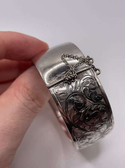 Heavy silver bangle
