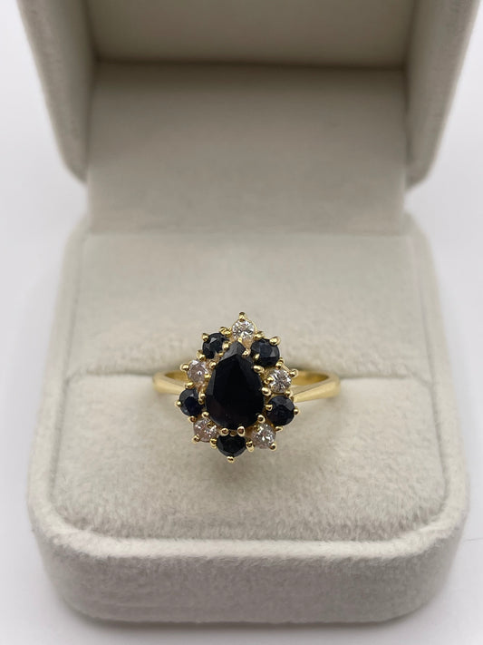 18ct gold sapphire and diamond ring