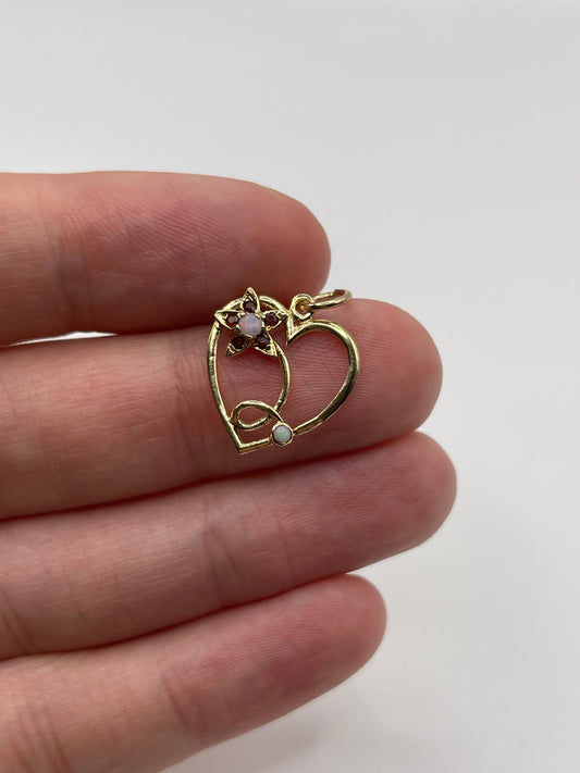 9ct gold garnet and opal heart pendant