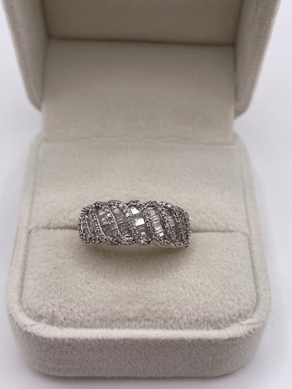 9ct gold diamond cluster ring