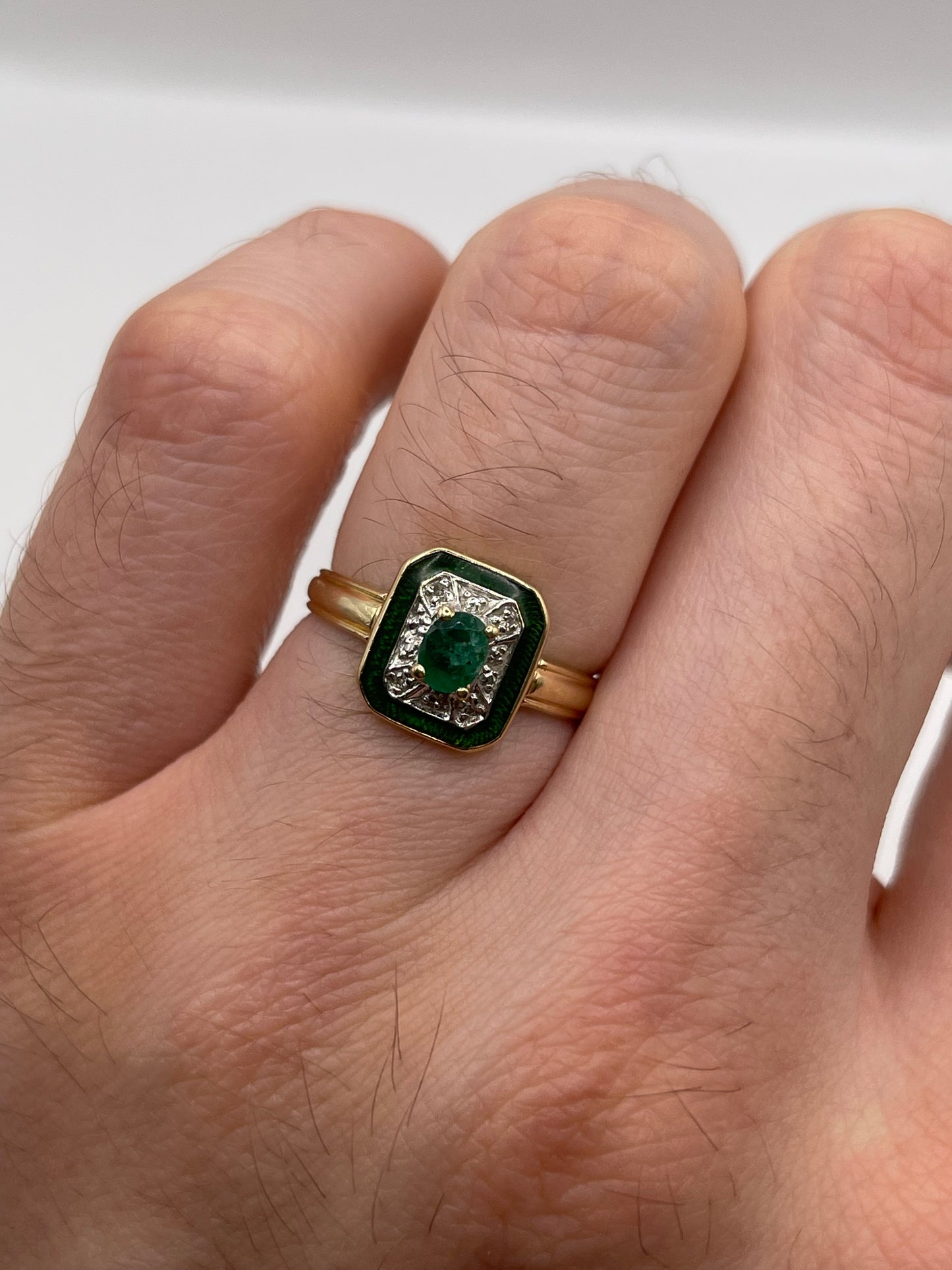 14ct gold enamel, emerald and diamond ring