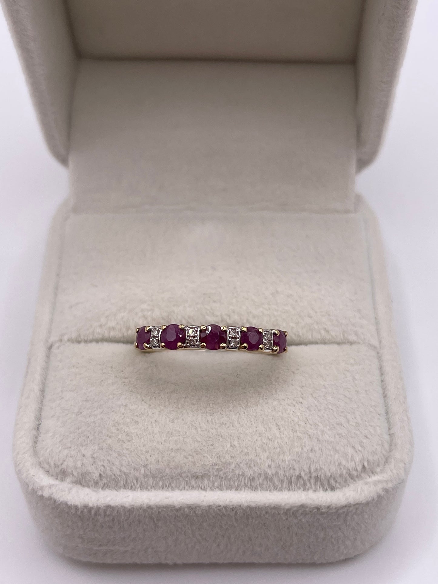 9ct gold ruby and diamond ring