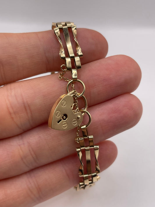 9ct gold padlock bracelet