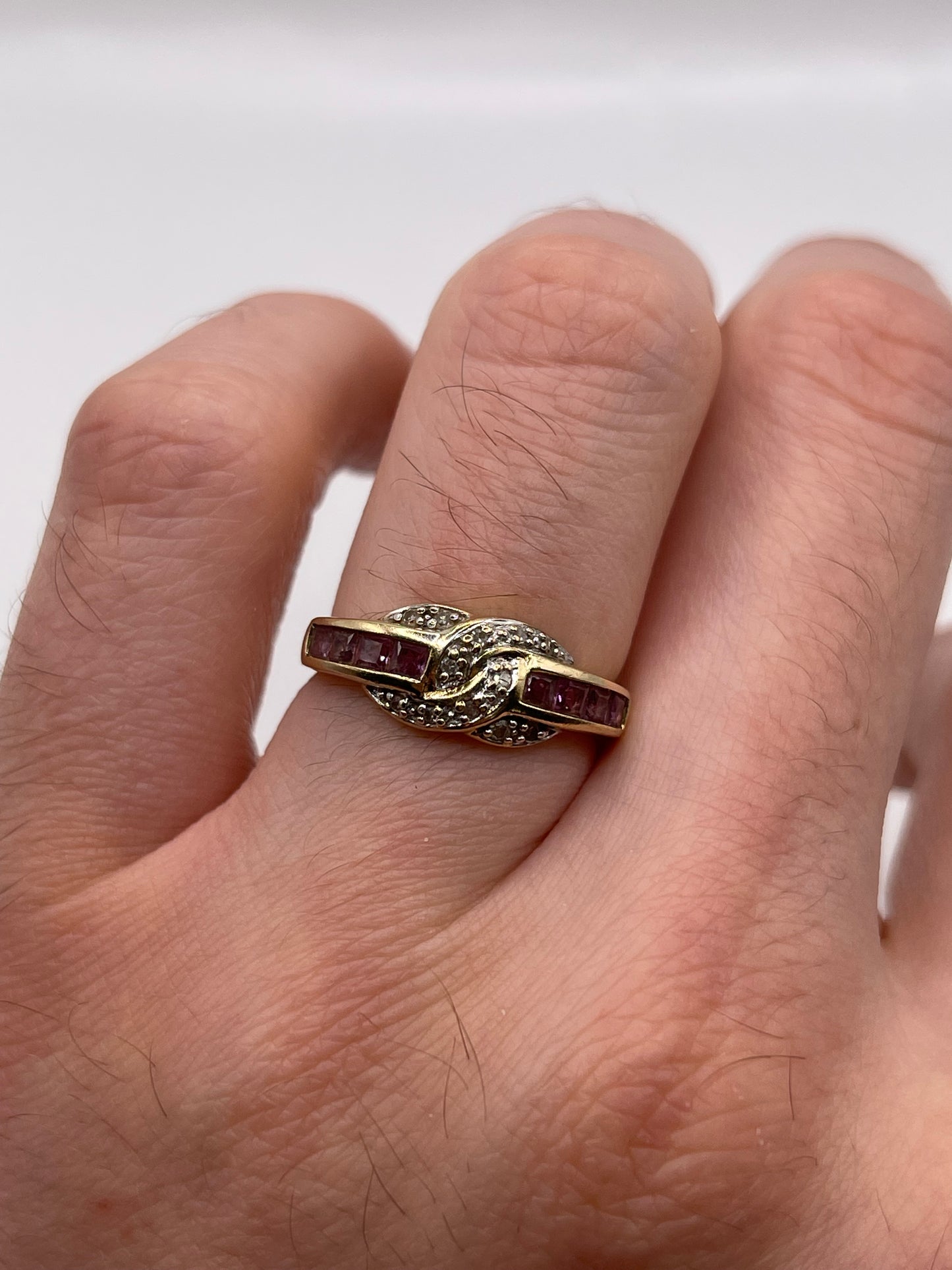 9ct gold ruby and diamond ring