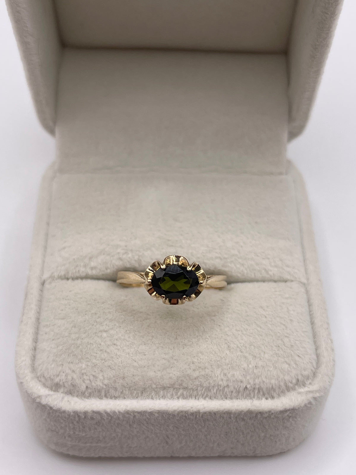 9ct gold tourmaline ring