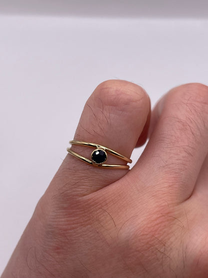 9ct gold sapphire ring