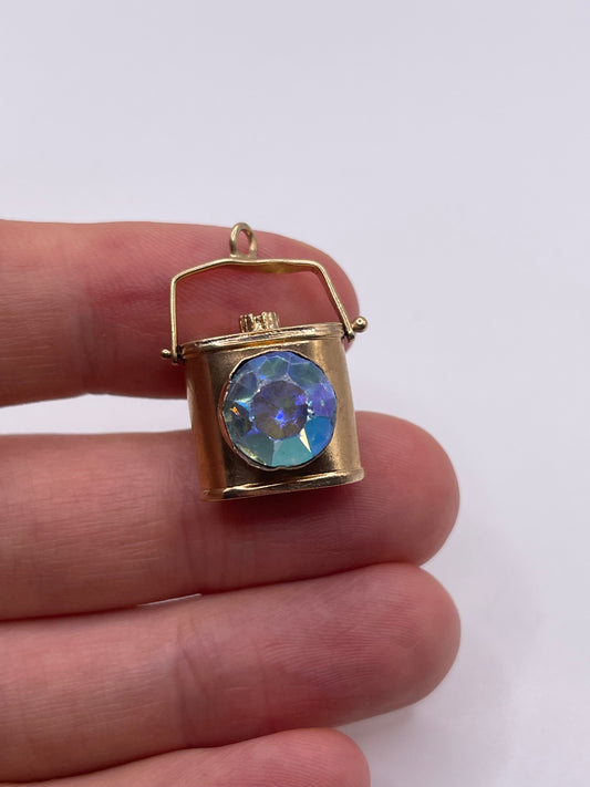 9ct gold lantern charm
