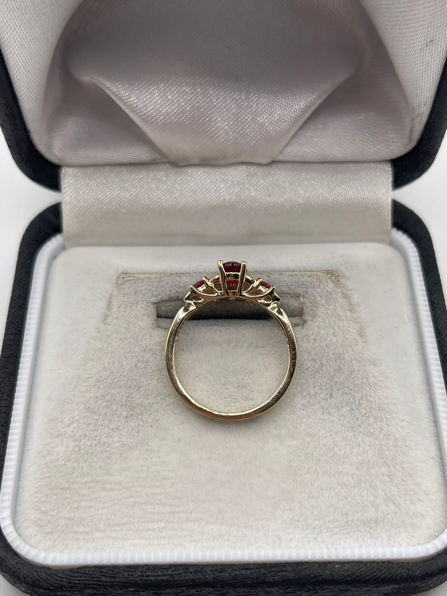 9ct gold ruby and diamond ring