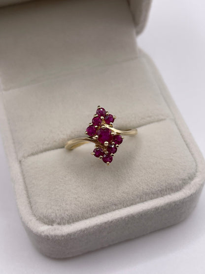 9ct gold ruby cluster ring