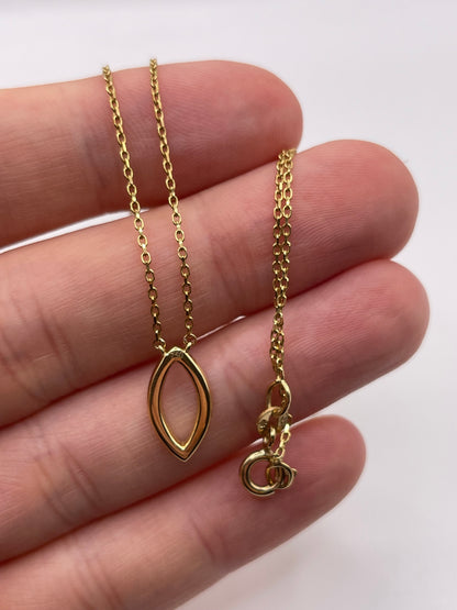 18ct gold diamond necklace