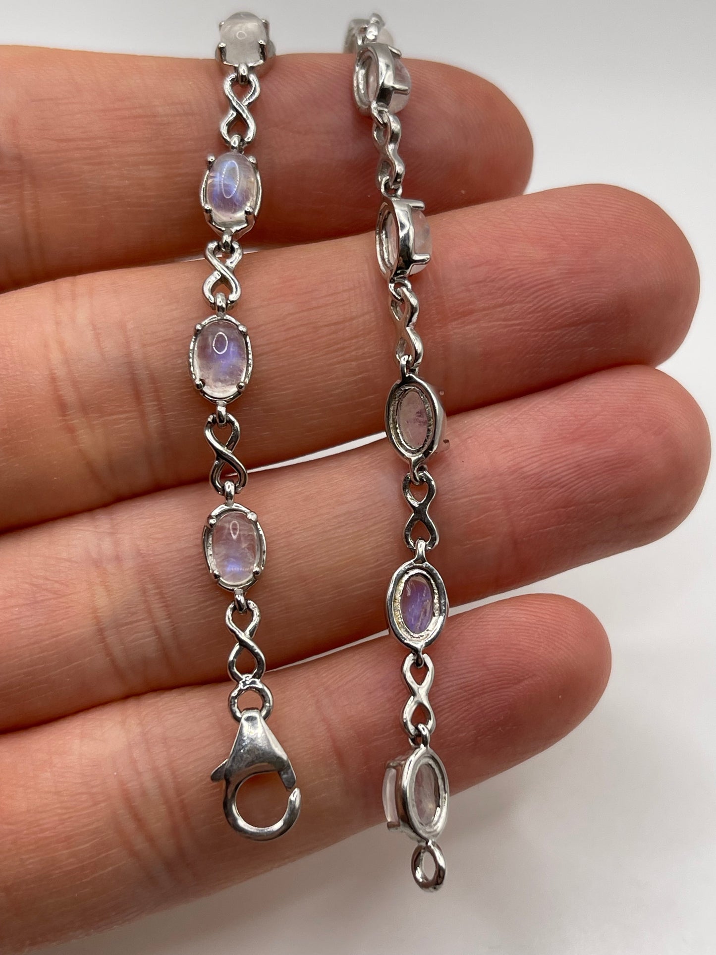 Silver moonstone bracelet