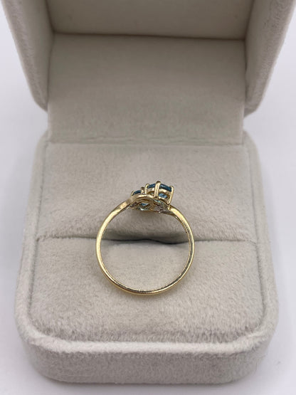 9ct gold topaz and diamond ring