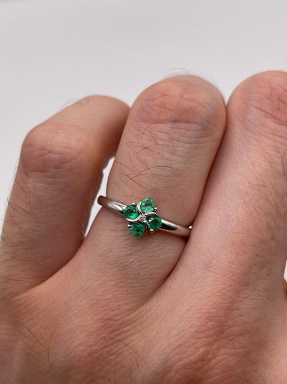 9ct white gold emerald and diamond ring