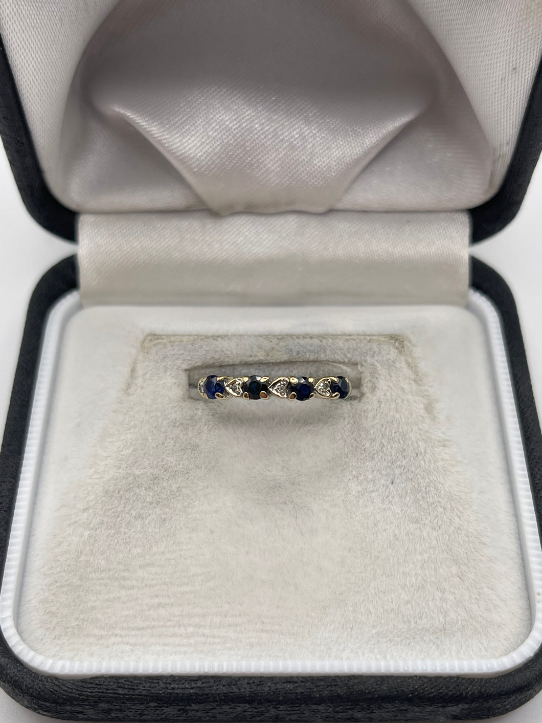 9ct gold sapphire and diamond ring