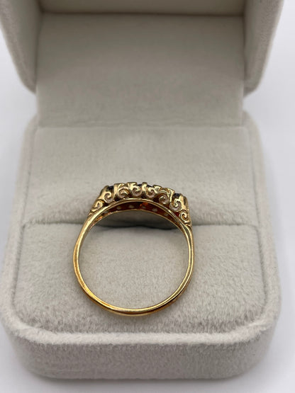 9ct gold garnet and diamond ring
