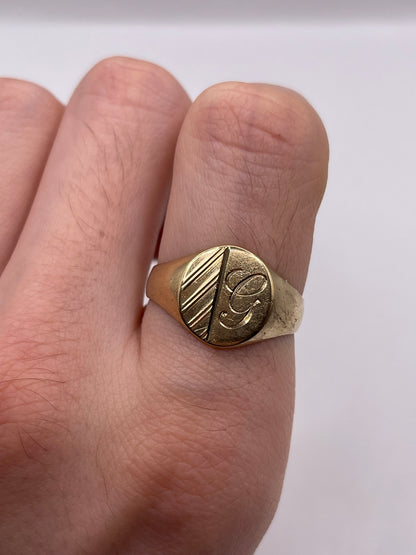 9ct gold initial G signet ring