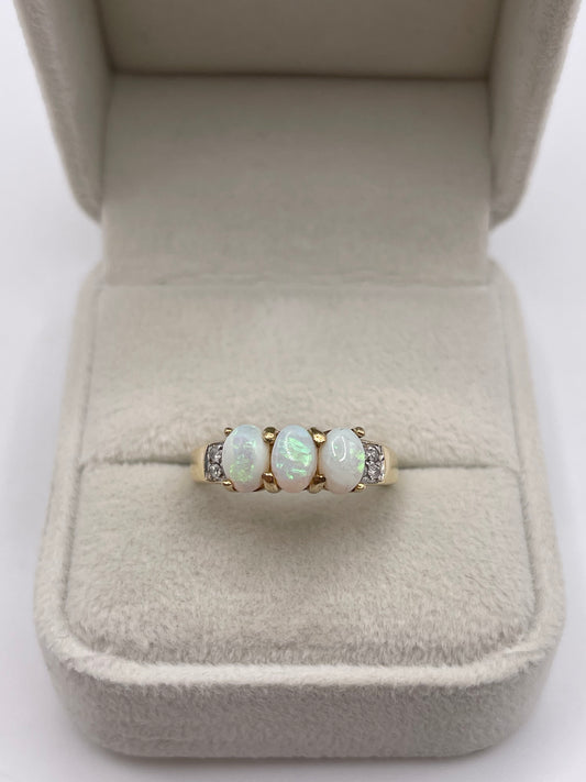 9ct gold opal and diamond ring