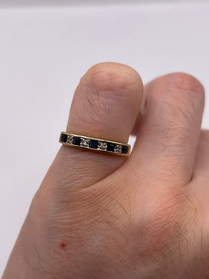 9ct gold sapphire and diamond ring