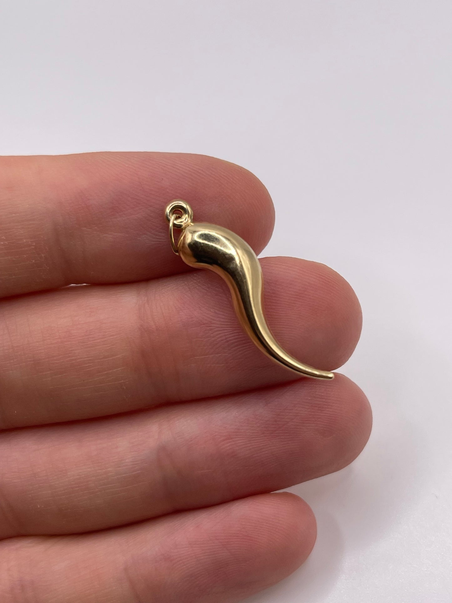 9ct gold horn of plenty charm