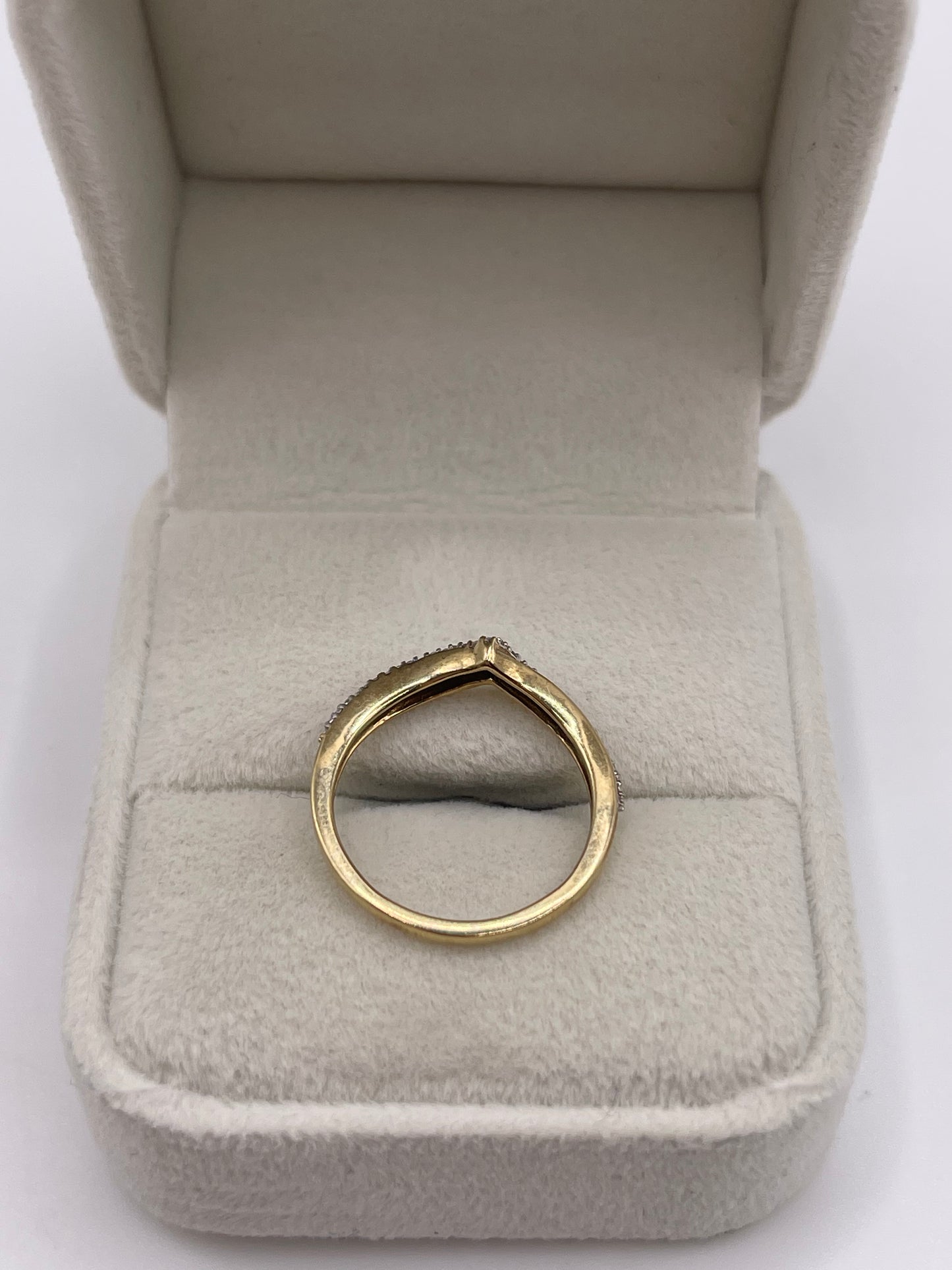 9ct gold diamond wishbone ring