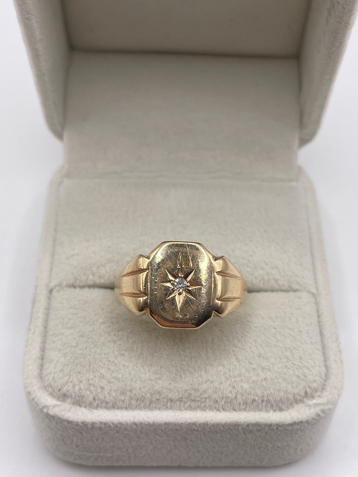 9ct gold diamond signet ring