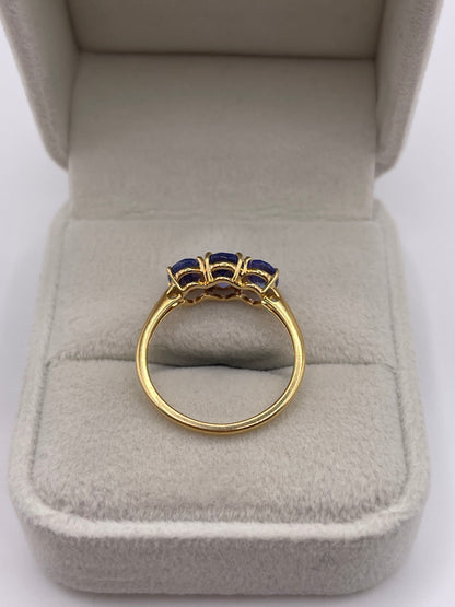 18ct gold tanzanite ring