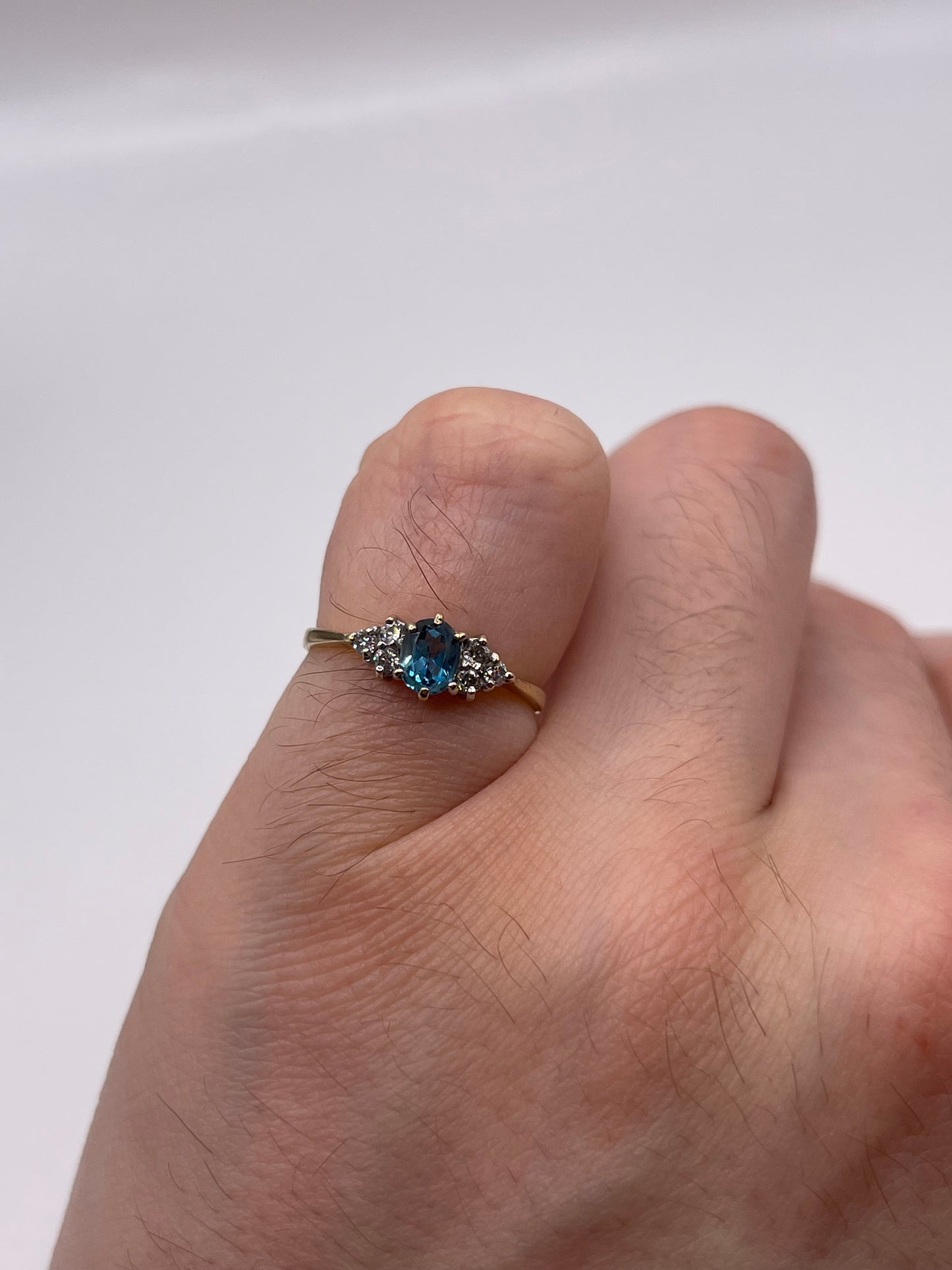 9ct gold topaz and diamond ring