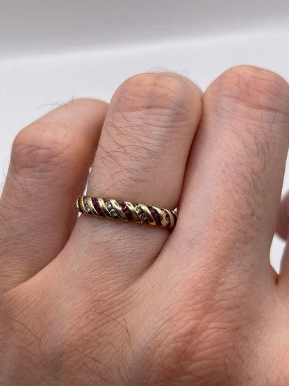 9ct gold ruby and diamond ring