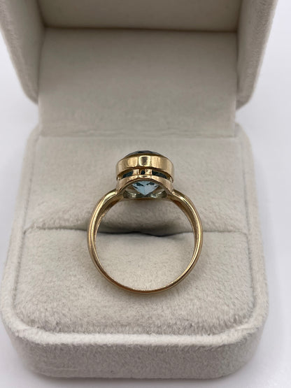 9ct gold blue topaz ring