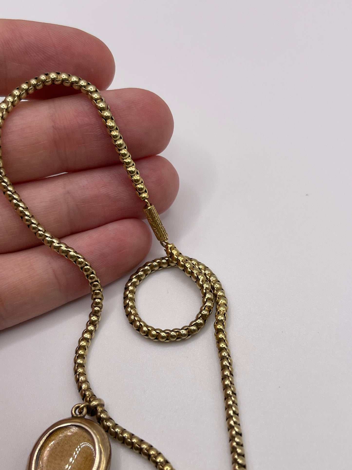 Antique 15ct gold garnet necklace