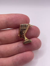 Load image into Gallery viewer, 9ct gold queen Nefertiti charm
