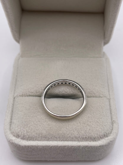 9ct white gold emerald and diamond ring