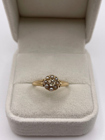 15ct gold pearl and diamond ring