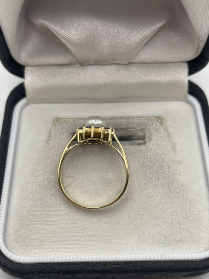 9ct gold tanzanite and pearl ring