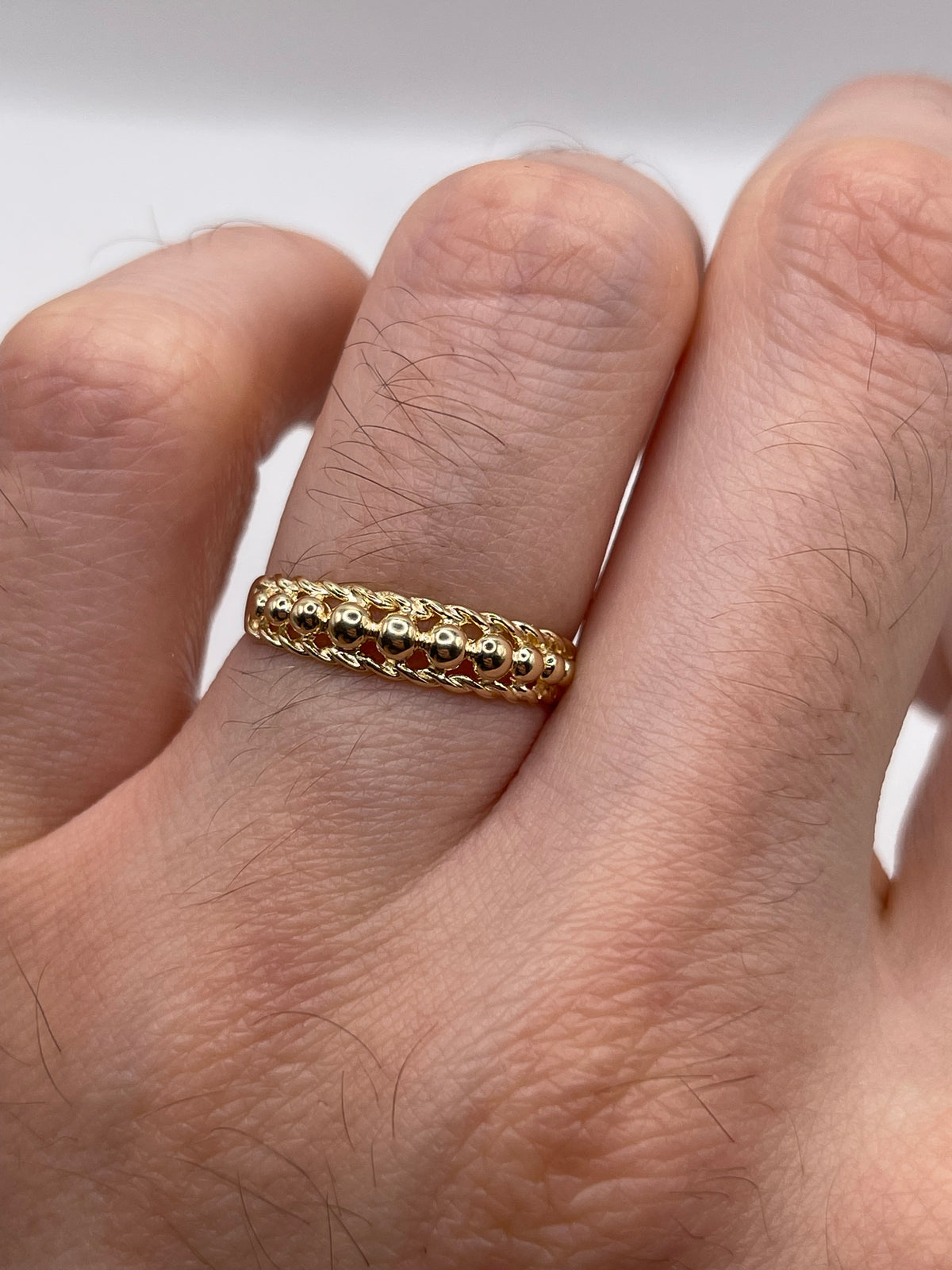 9ct gold keepers ring