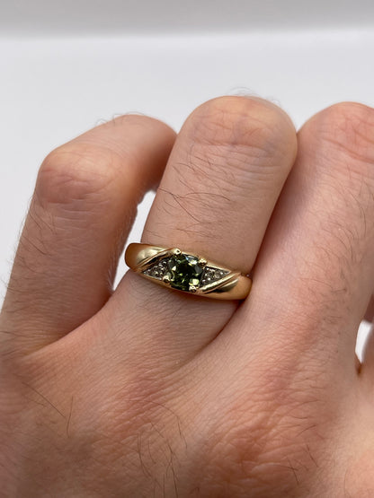 9ct gold tourmaline and zircon ring