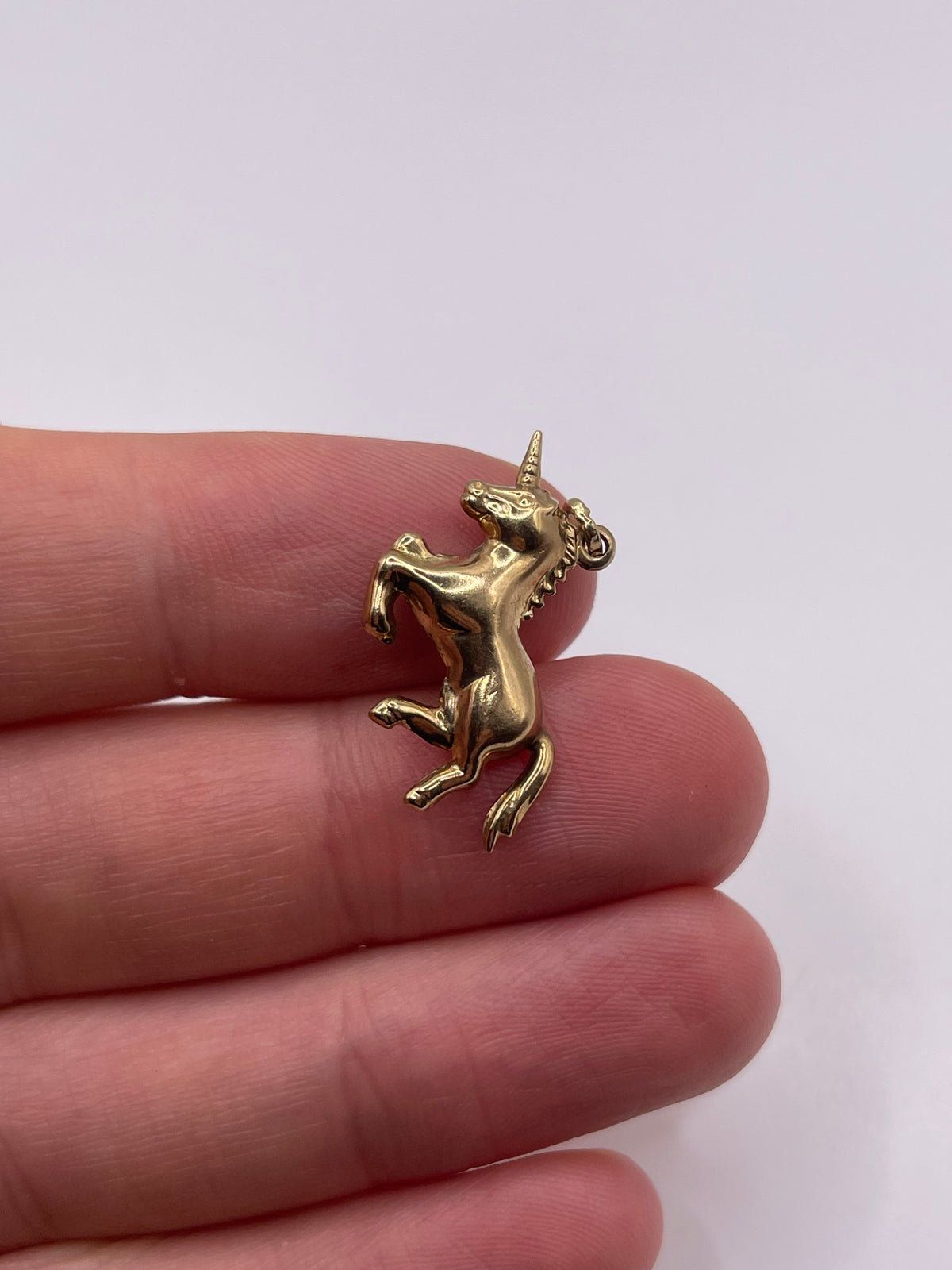 9ct gold unicorn charm