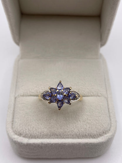 9ct gold tanzanite and diamond ring