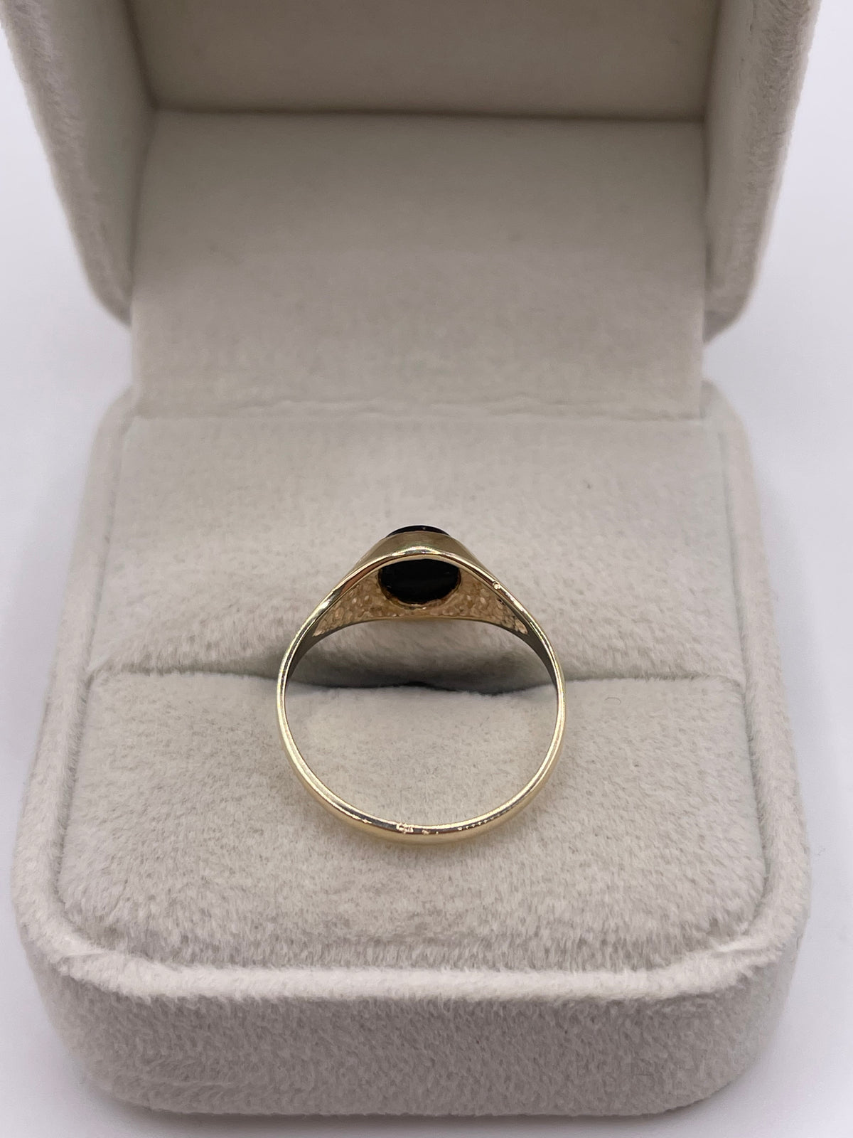 9ct gold onyx signet ring