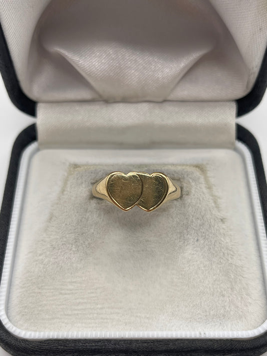 9ct gold double heart signet ring