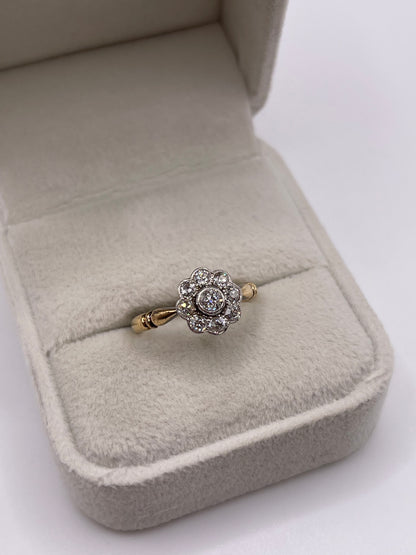 18ct gold platinum old cut diamond cluster ring
