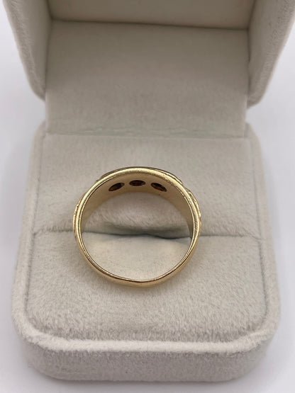 Heavy 9ct gold garnet gypsy ring