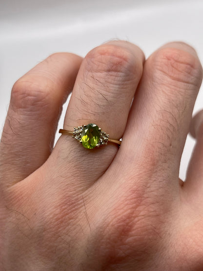 9ct gold quartz and zircon ring